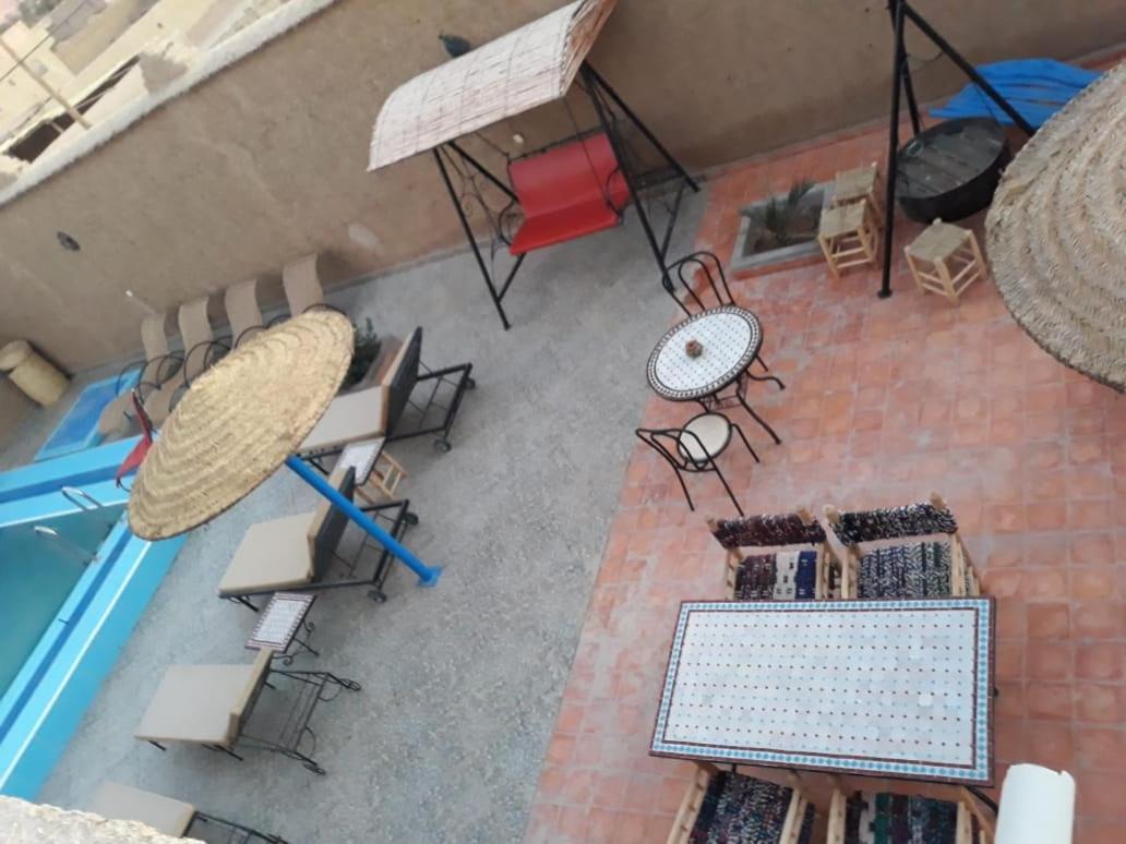Riad 메르주가 외부 사진